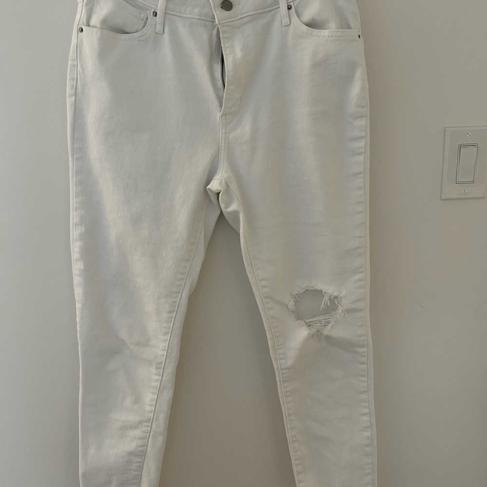 Levi's White 721 High Rise Skinny Ankle Jeans - Picture 2 of 13